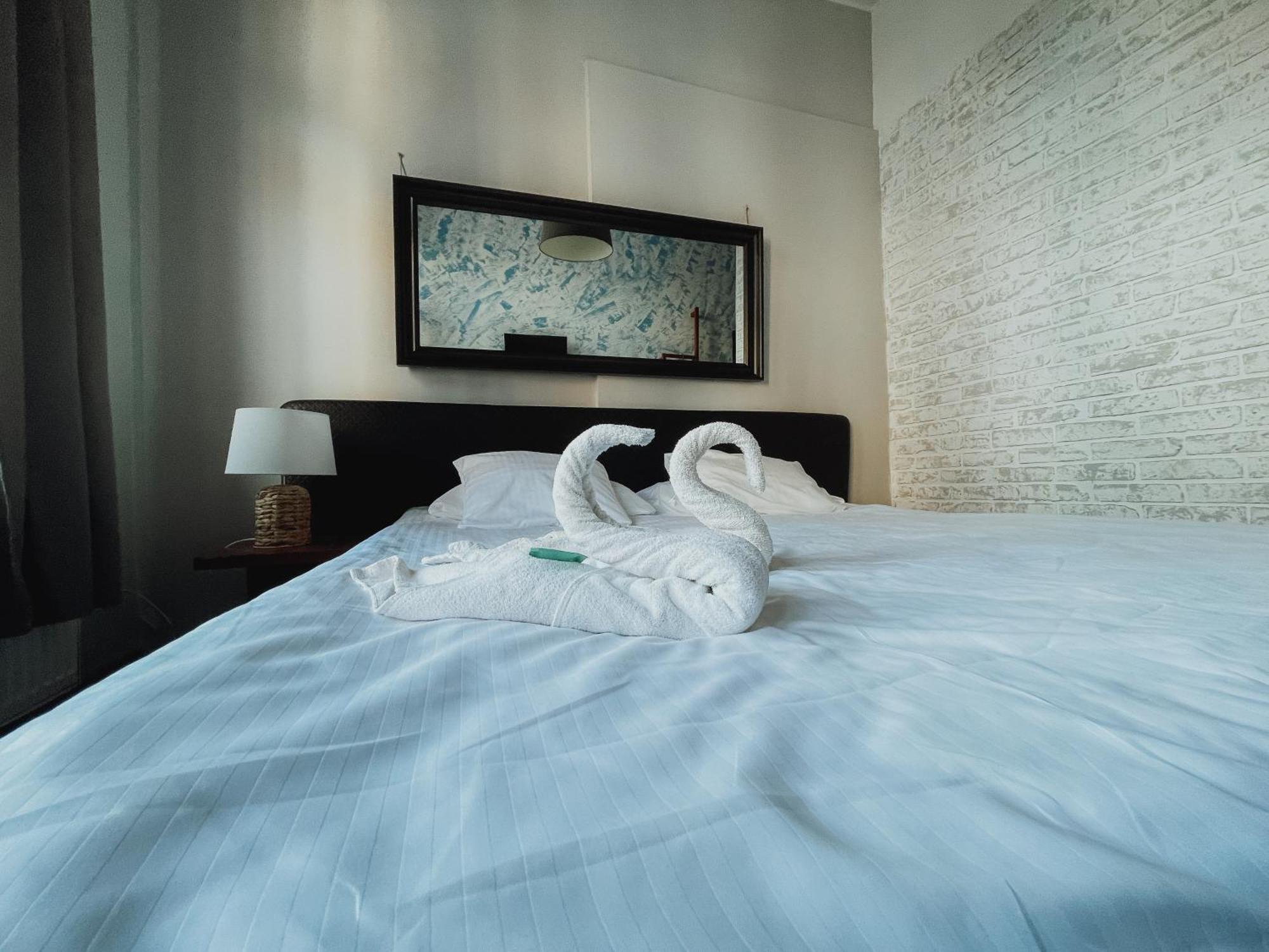 Central Hostel *