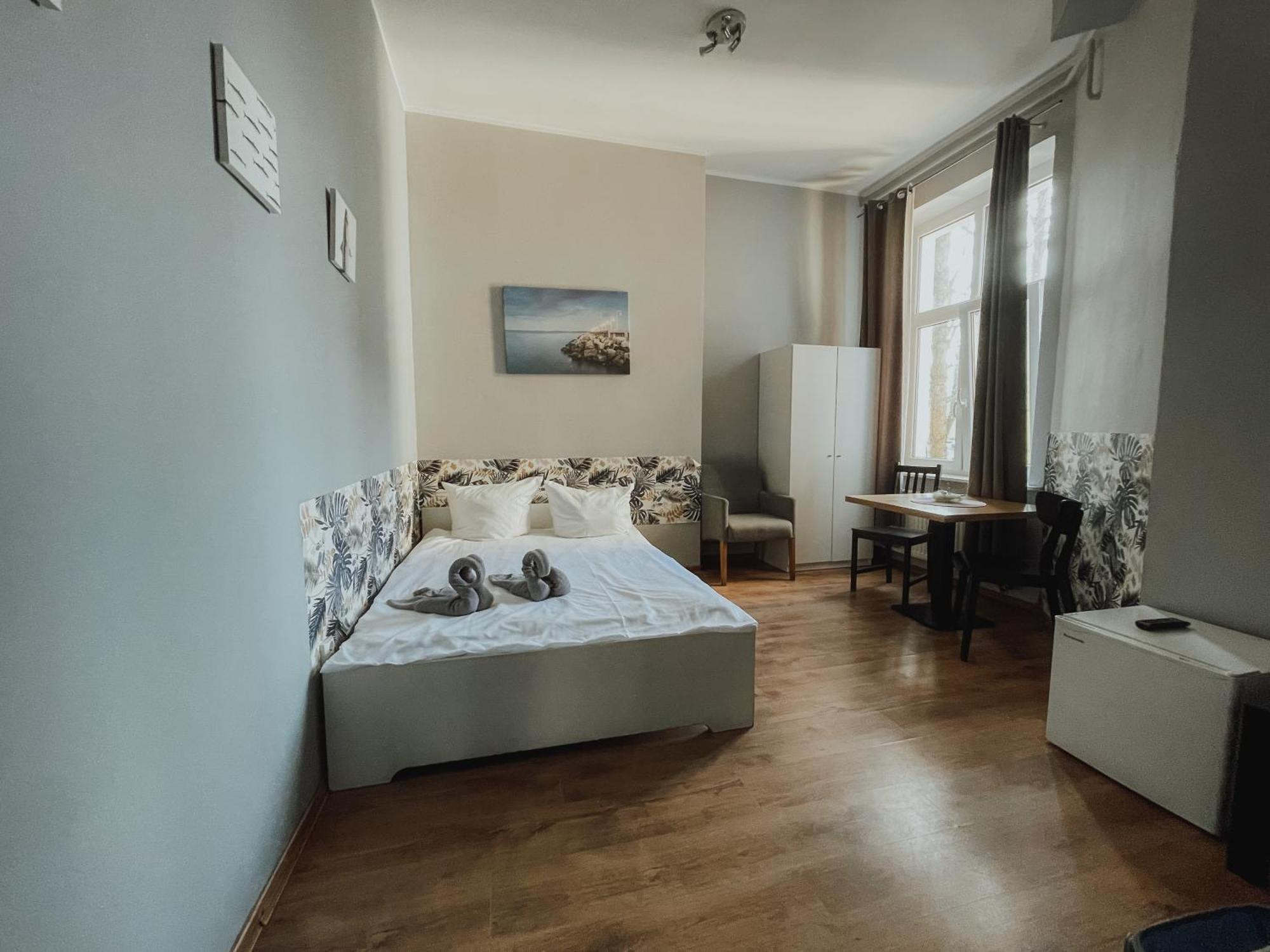 Central Hostel *