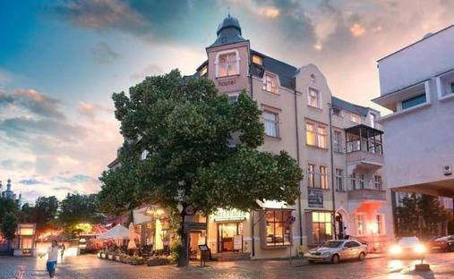 Central * Sopot